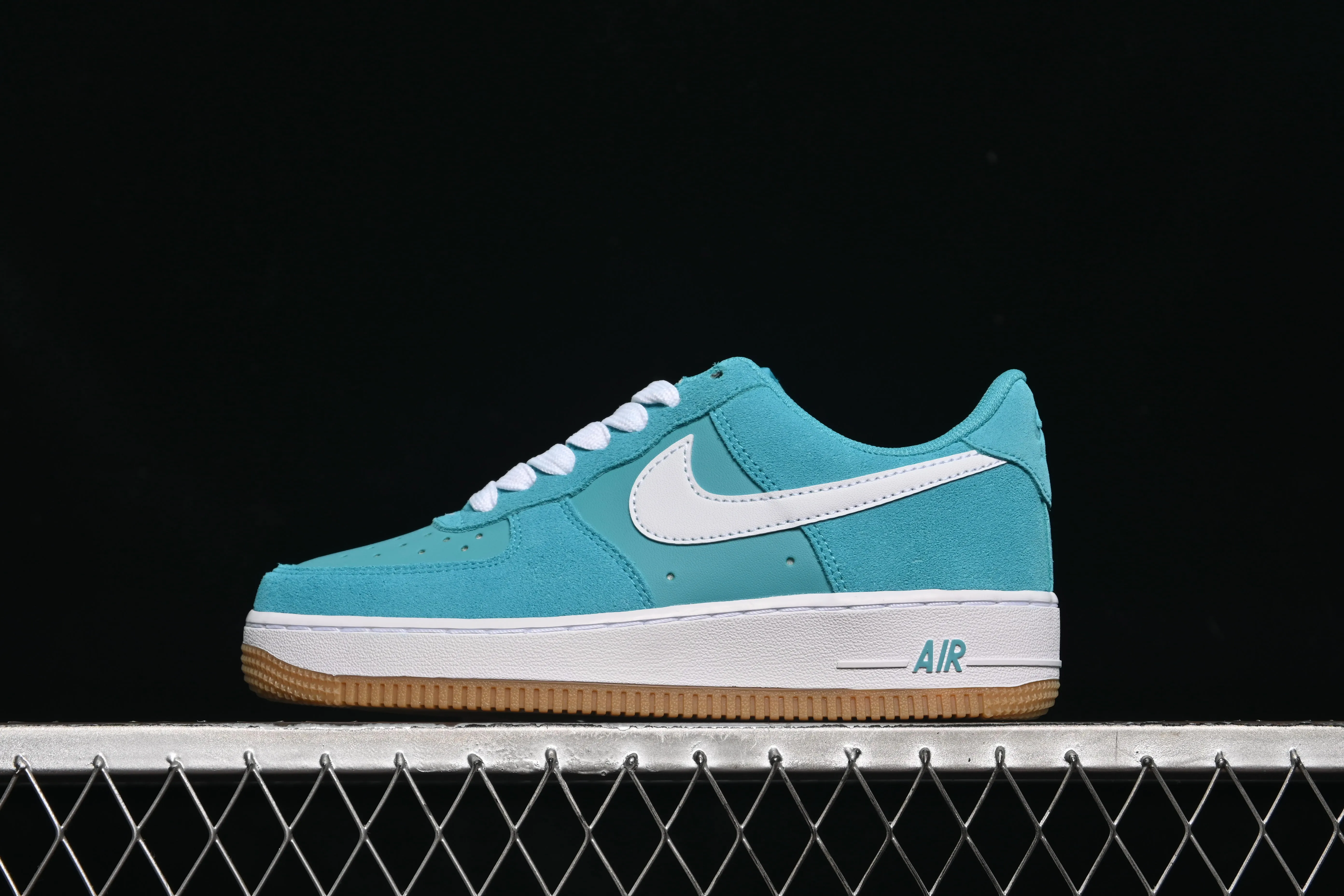 All categories Nk Air Force 1 Air Force series Nk Air Force 1 Low Air Force low-top Nike Air Force 1'07 Low Air Force 1 low-top casual sneakers IB6388-301